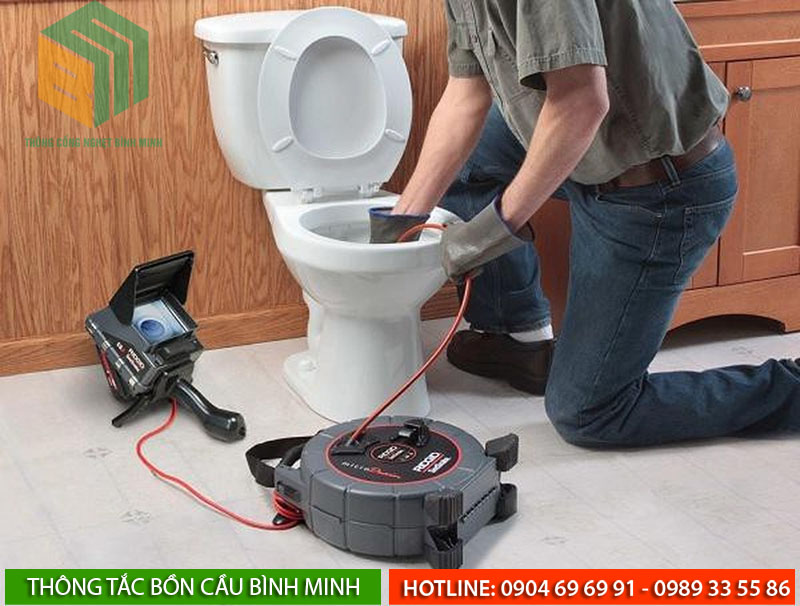 Bồn cầu bị nghẹt phải làm sao và thông tin cần biết